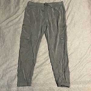 Banana Republic grey cargo linen pants